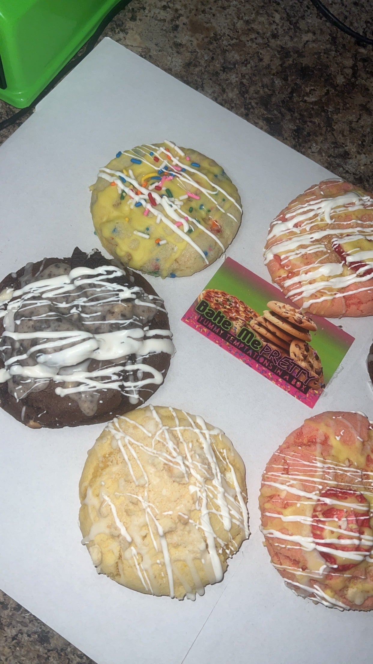 HOMEMADE COOKIES