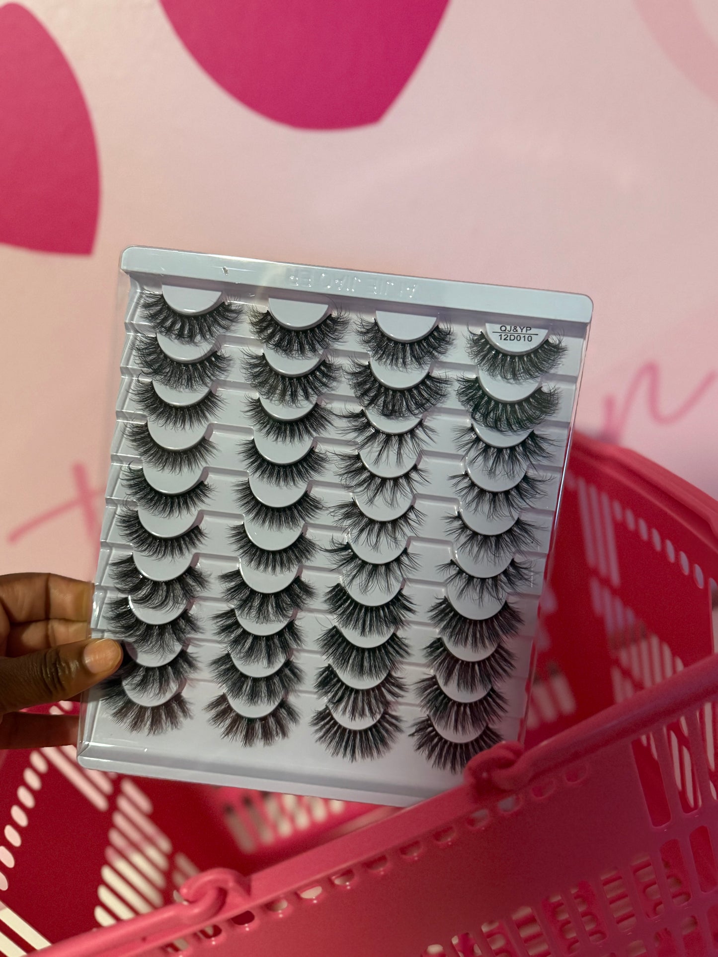 “BLESSED”IN BULK LASHES