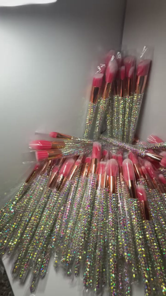 GRACE TOOLS “Blending beauty with purpose.”